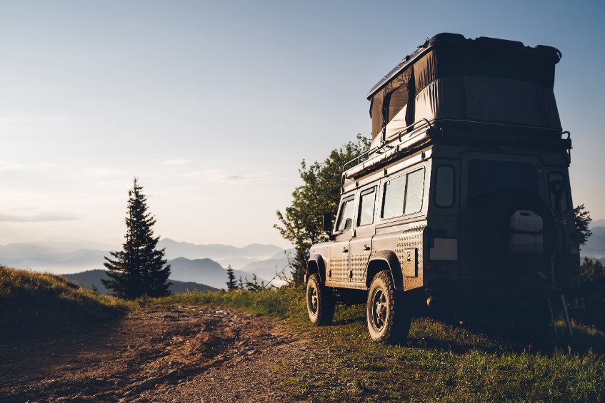 La tente de toit pour voiture pour voyager en économisant